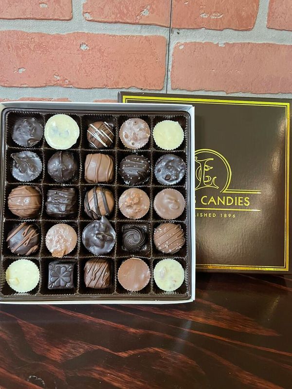 Medium gift box