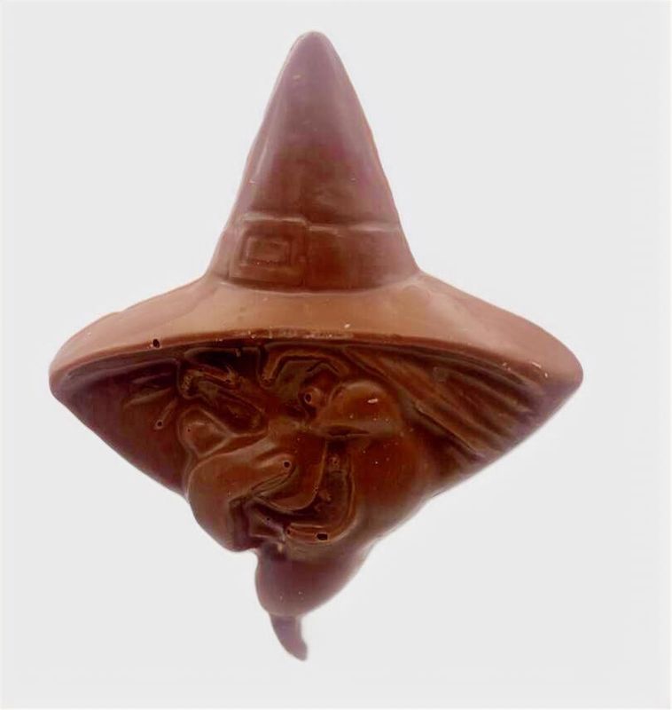 Witch face pop