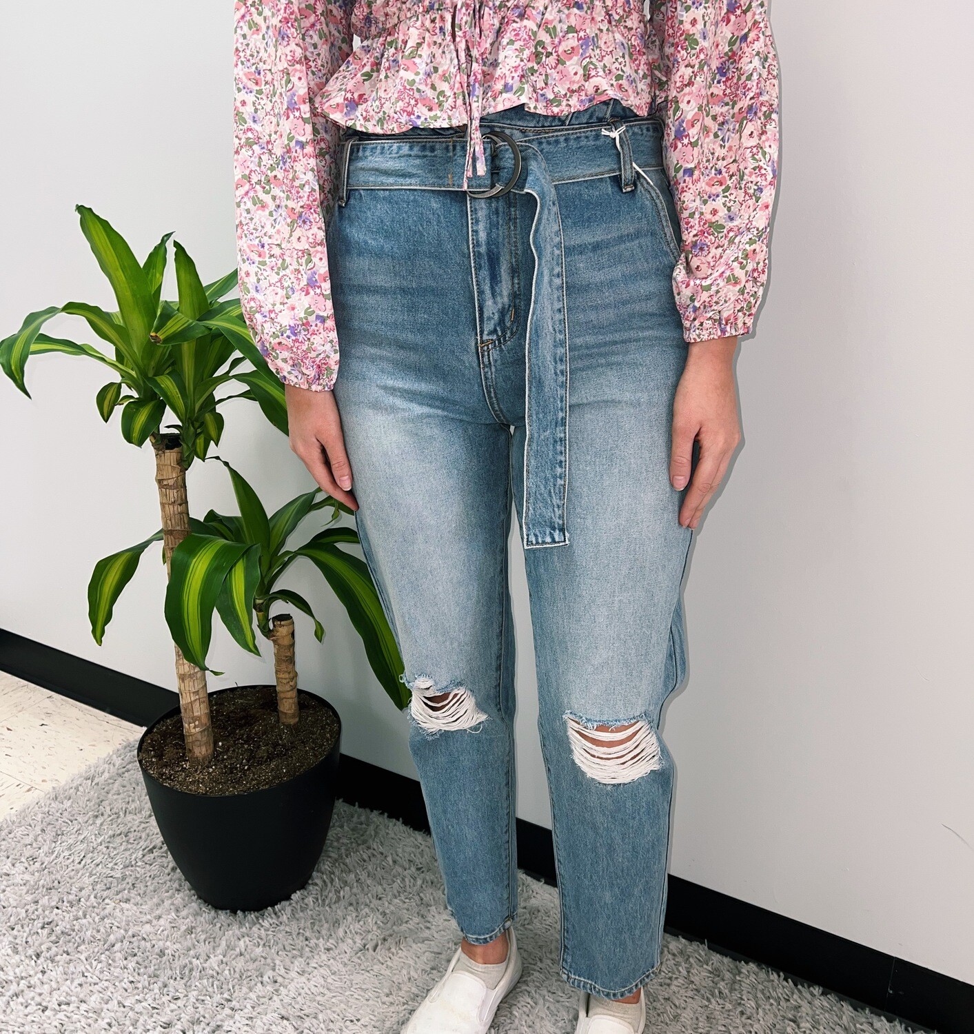 Kan Can High-Rise Mom Jean 