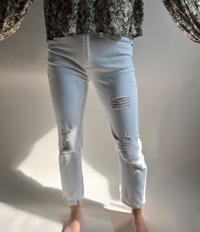 Kan Can White High Rise Slim Straight