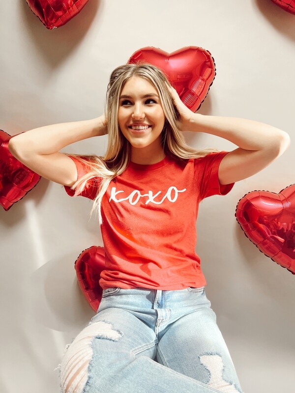 XOXO Tee