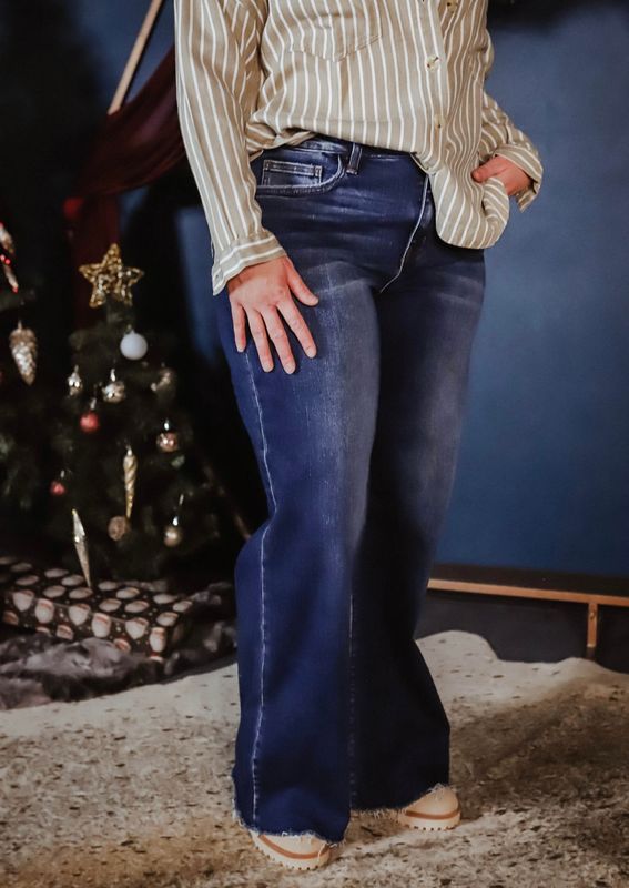 Skyline Wide Leg Jean