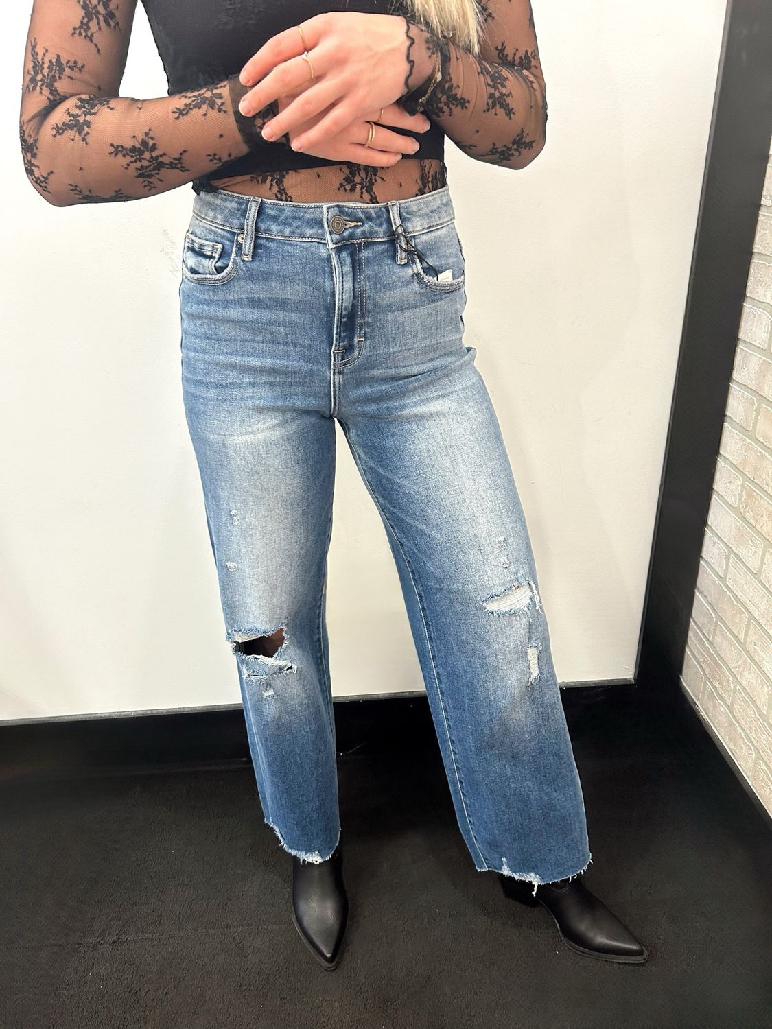 Curvy Edge Dad Jean