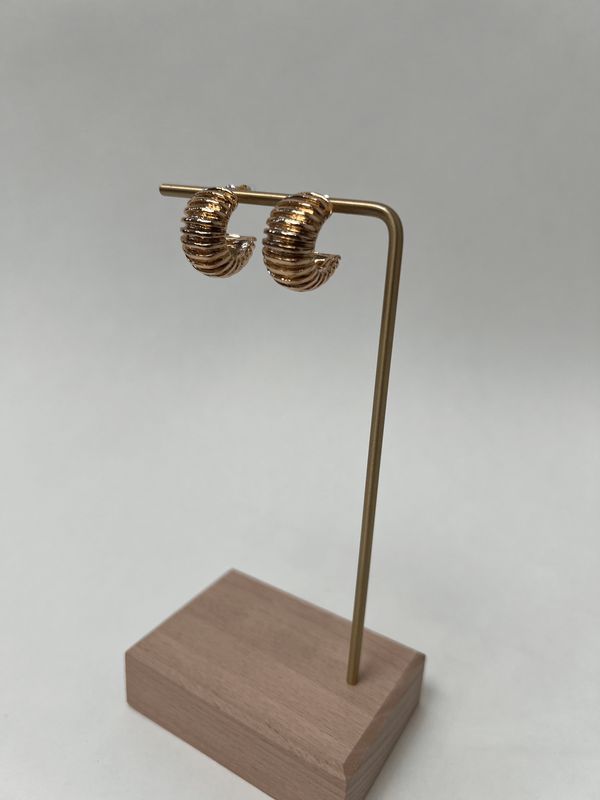 Thick Gold Conch Shell Hoop