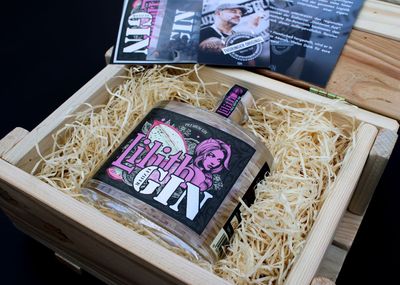 A classic DRY GIN A classic DRY GIN