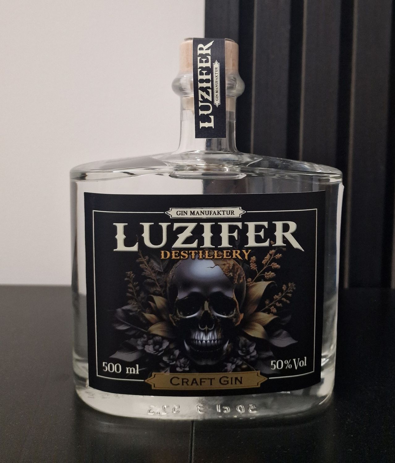 Barrel Age  Gin 42% Vol.