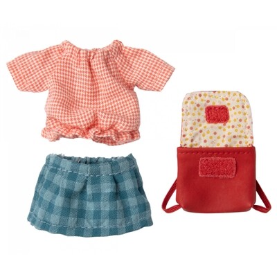 Clothing Set with Backpack - Big Sister Mouse - Red
