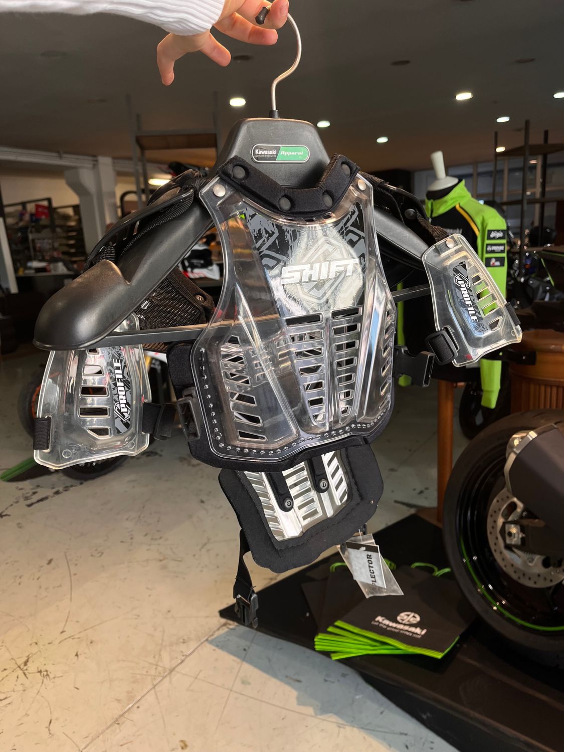 ARMATURA MOTOCROSS KID  SHIFT 18072095