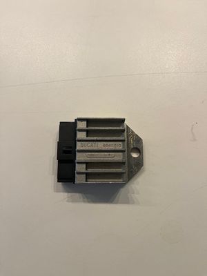 DUCATI REGOLATORE 12V-CA MALAGUTI XTM/XSM 50 2003/2006