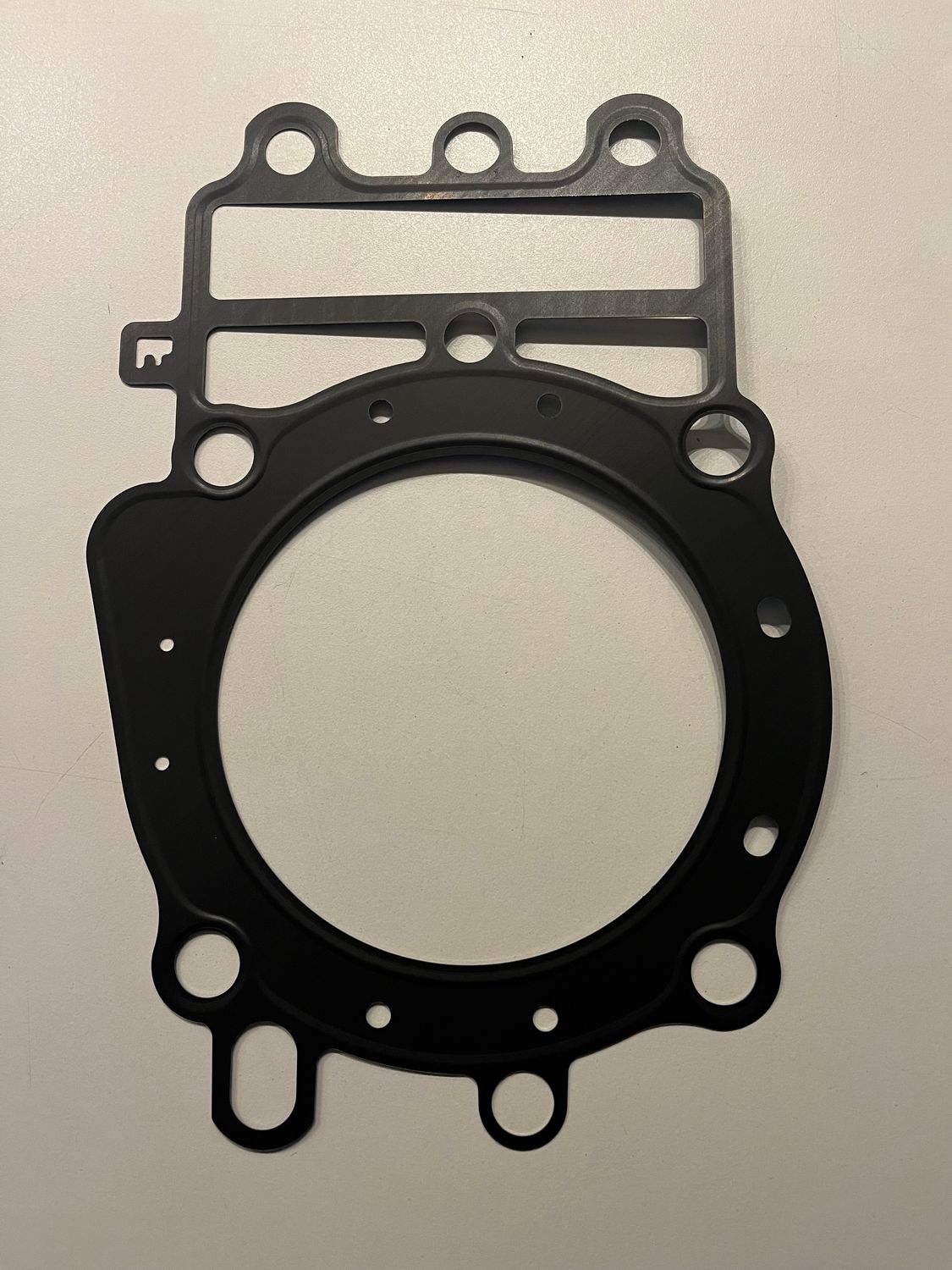GASKET-HEAD,FR/ GUARNIZIONE TESTA FRONTALE VN 1700 2009/2023 GASKET-HEAD,FR/ GUARNIZIONE TESTA FRONTALE VN 1700 2009/2023