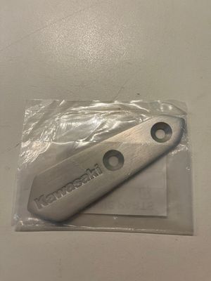 COVER,SLIDER,LH/ COPERCHIO SLIDER SX ELIMINATOR/Z/NINJA COVER,SLIDER,LH/ COPERCHIO SLIDER SX ELIMINATOR/Z/NINJA