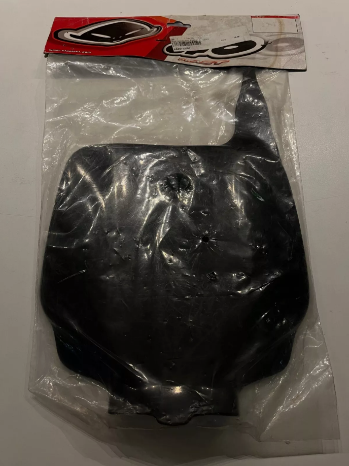 TABELLA PORTANUMERO ANTERIORE UFO NERO KX 85 98-08