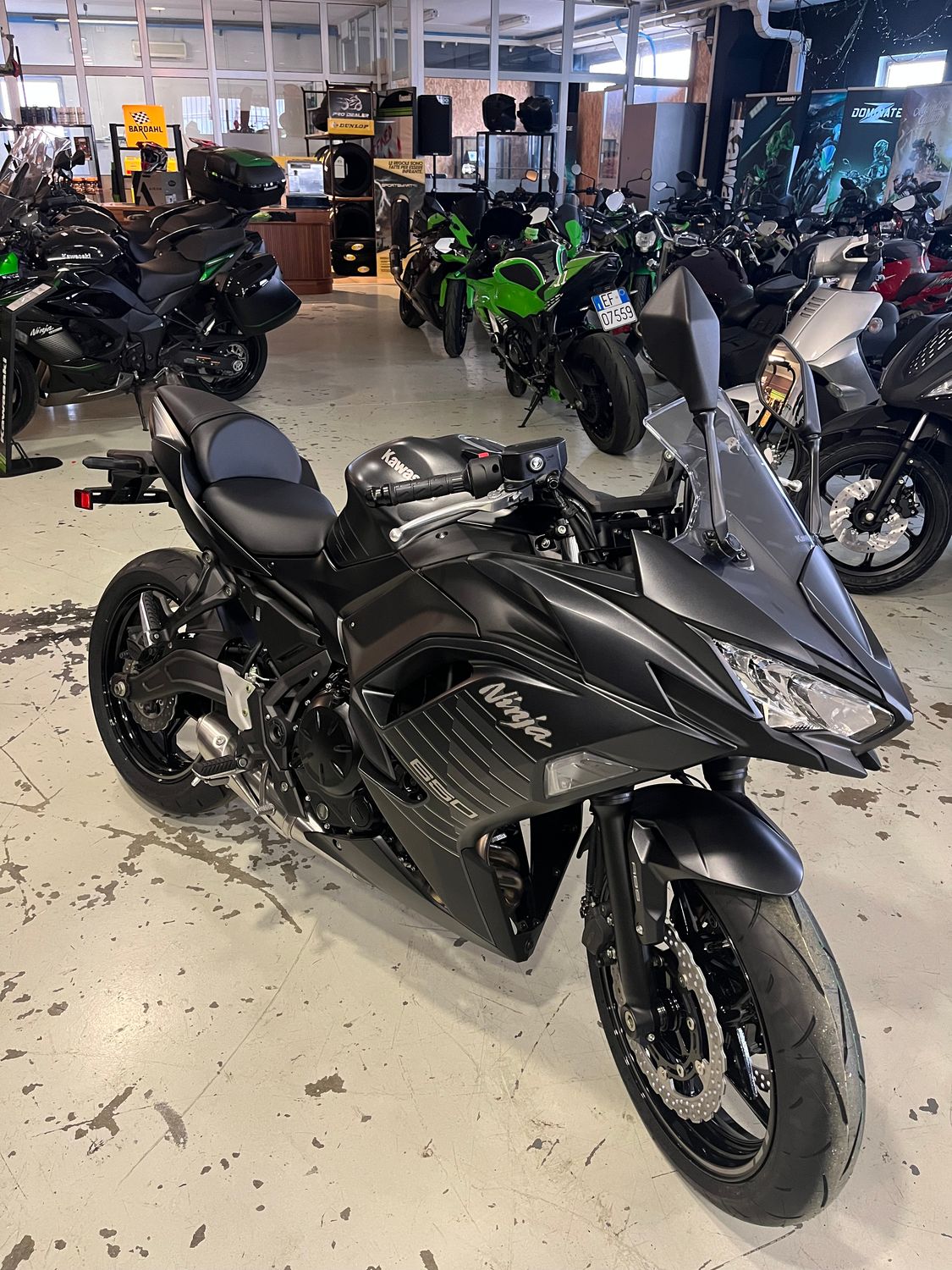 KAWASAKI NINJA 650 MY 2025