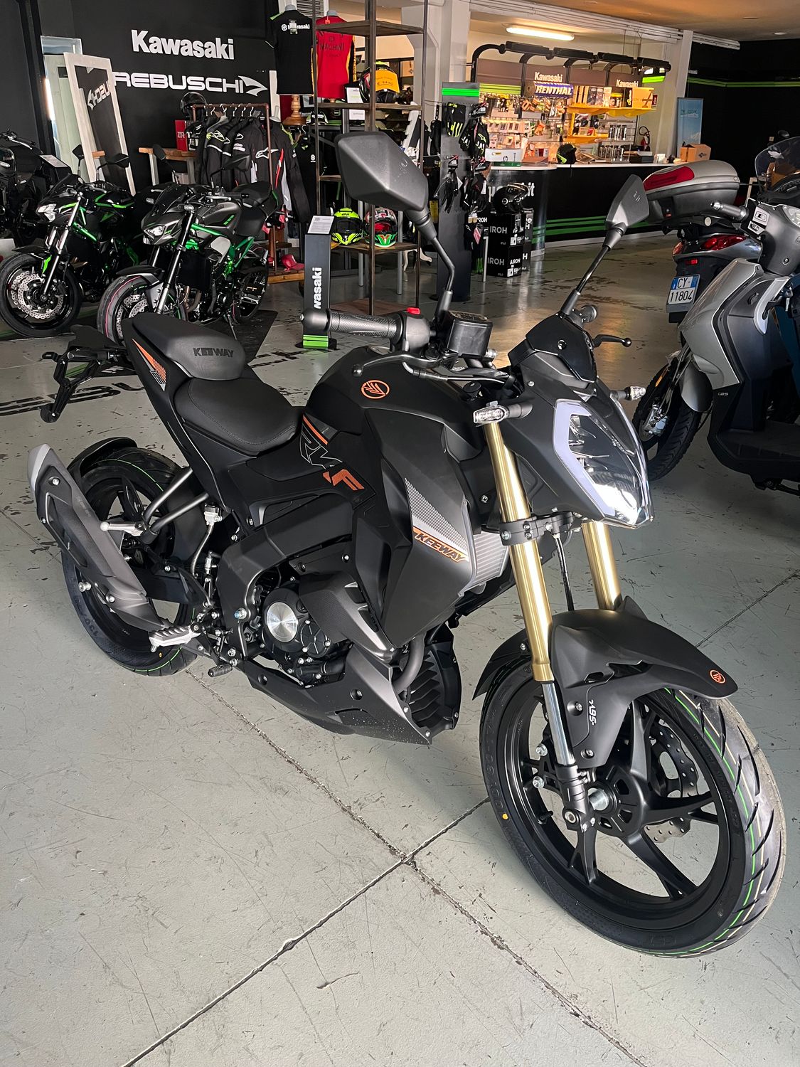 KEEWAY RKF 125 2025 MATTE BLACK