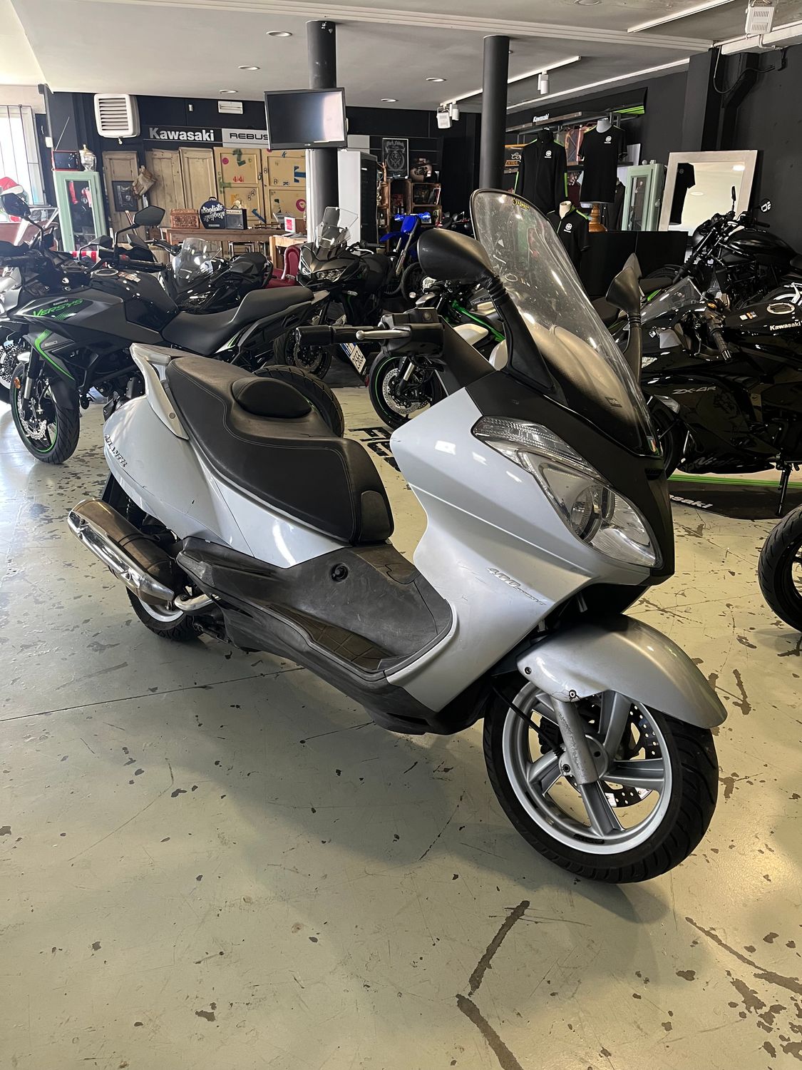 APRILIA ATLANTIC SPRINT 400