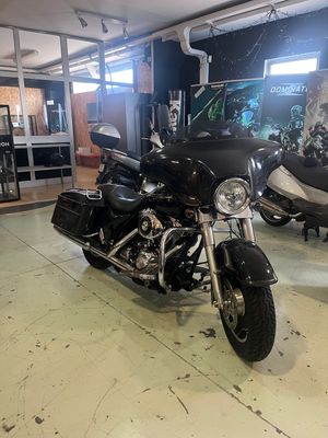 HARLEY DAVIDSON FLHXI 1500CC