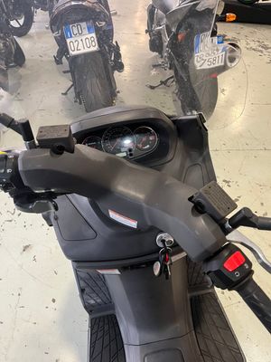 SUZUKI BURGMAN 150 2004
