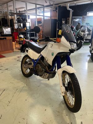 HONDA DOMINATOR 650 1989