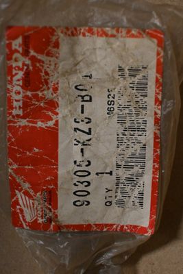 DADO ESAGONALE HONDA 90305KZ3B01 CRF250/450 R 18-19 ORIGINALE