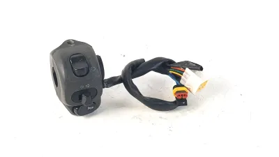 COMMUTATORE LUCI SINISTRO BENELLI ORIGINALE NUOVO COMMUTATORE LUCI SINISTRO BENELLI ORIGINALE NUOVO