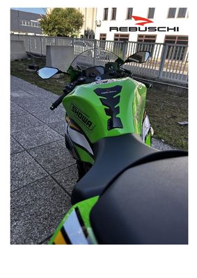 Kawasaki Ninja ZX-6R 636 MY2025 – Perfetta, tagliandata, 3 anni di garanzia ufficiale