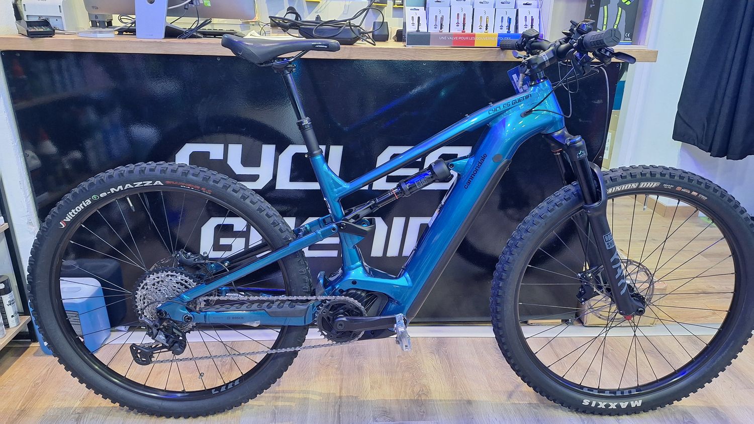 Cannondale Mottera Neo 3