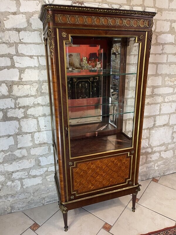 VITRINE DE STYLE TRANSITION