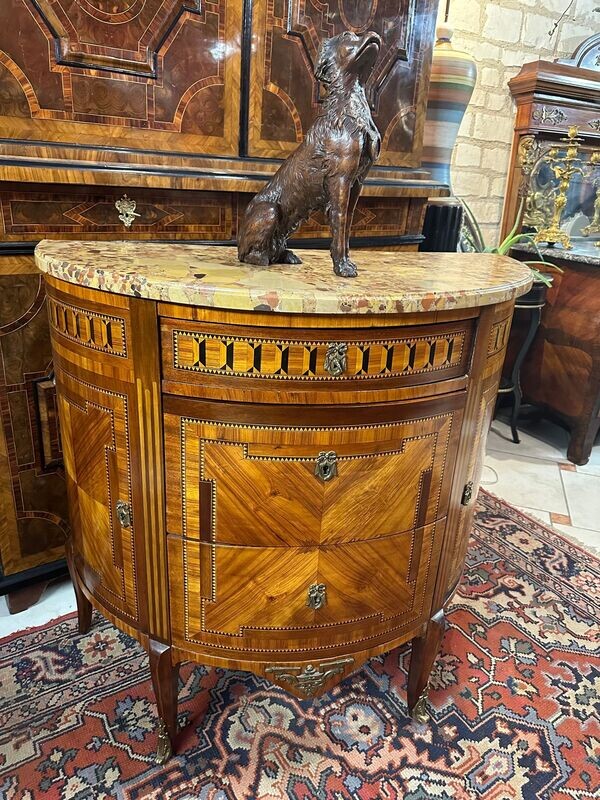 COMMODE DEMI LUNE DE STYLE LOUIS XVI FIN 19ème