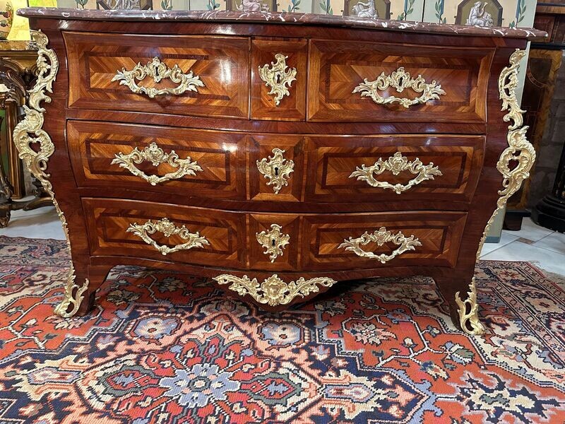 COMMODE TOMBEAU EPOQUE LOUIS XV - 18ème