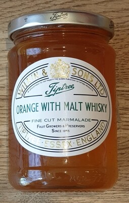 Orange with malt whisky