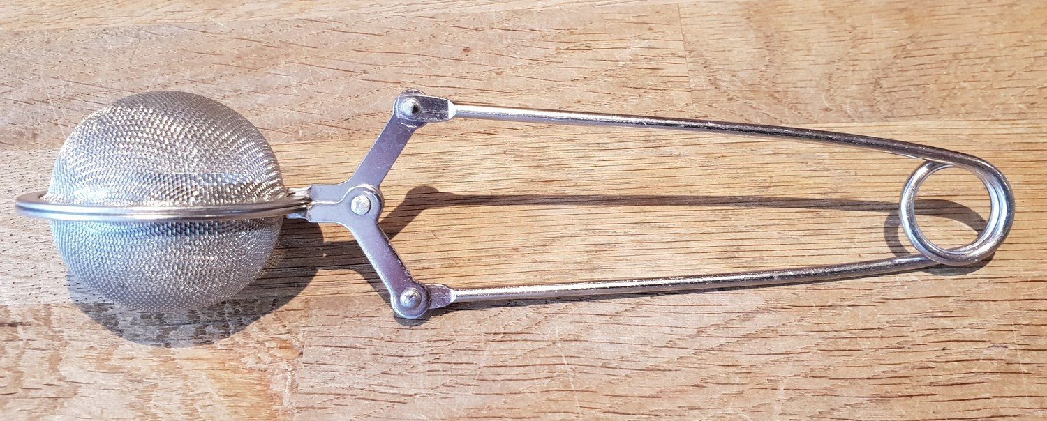 Pince à thé / Tee-Zange mit Feder 45mm