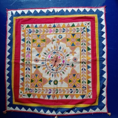 Vintage Embroidery Chakda E