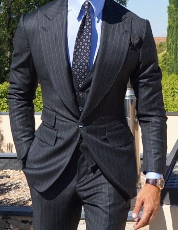 KING'S KOUTURE SUIT