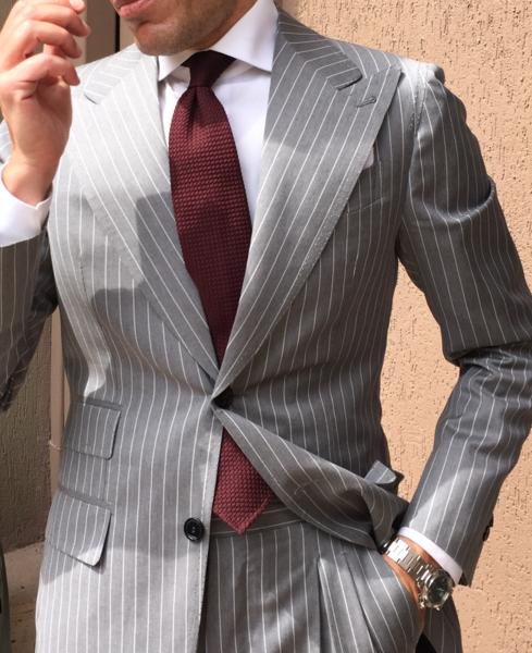 KING&#39;S KOUTURE SUIT