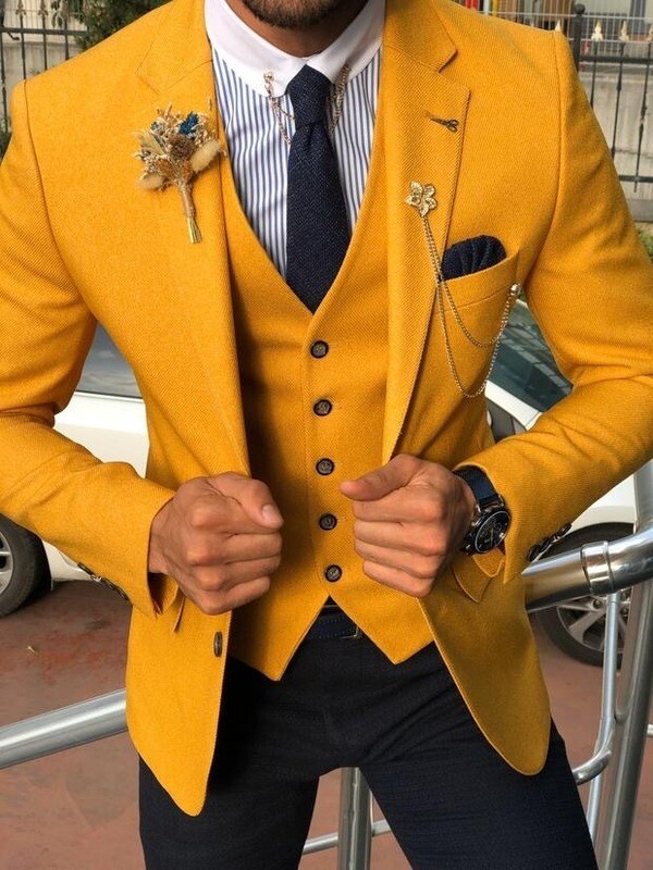KING&#39;S KOUTURE SUIT