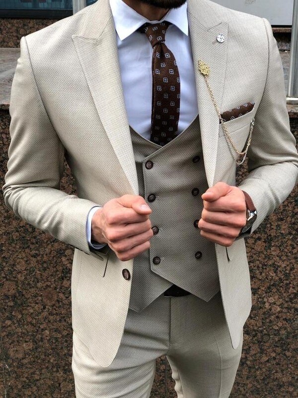KING&#39;S KOUTURE SUIT
