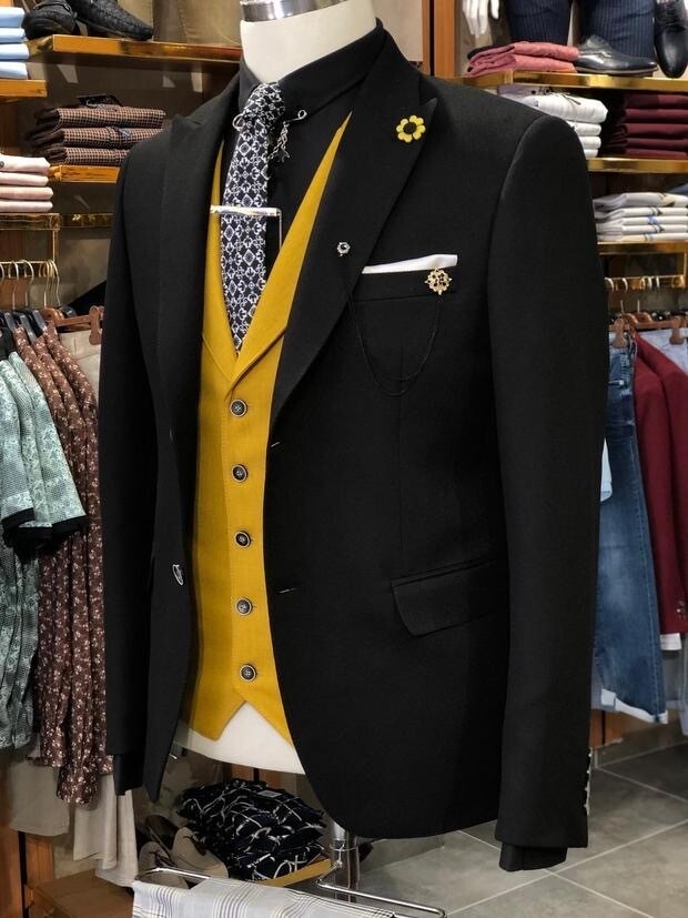 KING'S KOUTURE SUIT