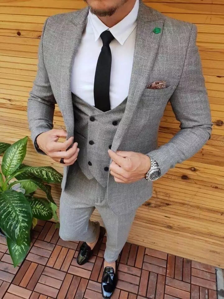 KING'S KOUTURE SUIT