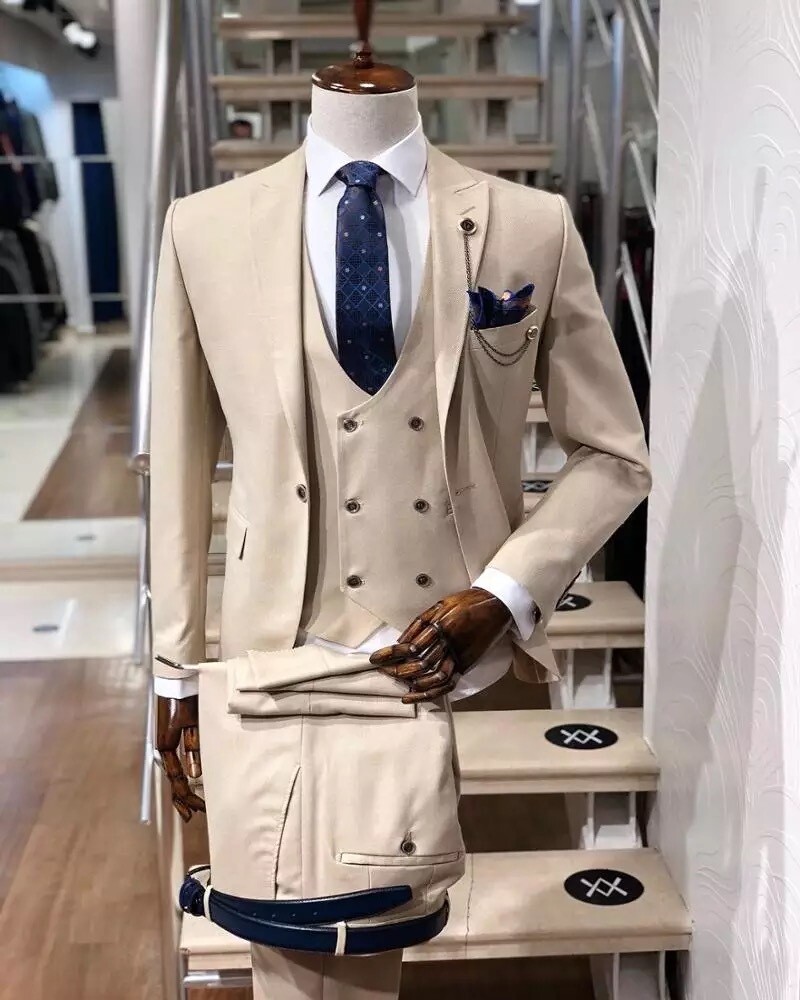KING'S KOUTURE SUIT