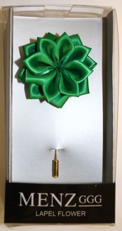 LAPEL FLOWER