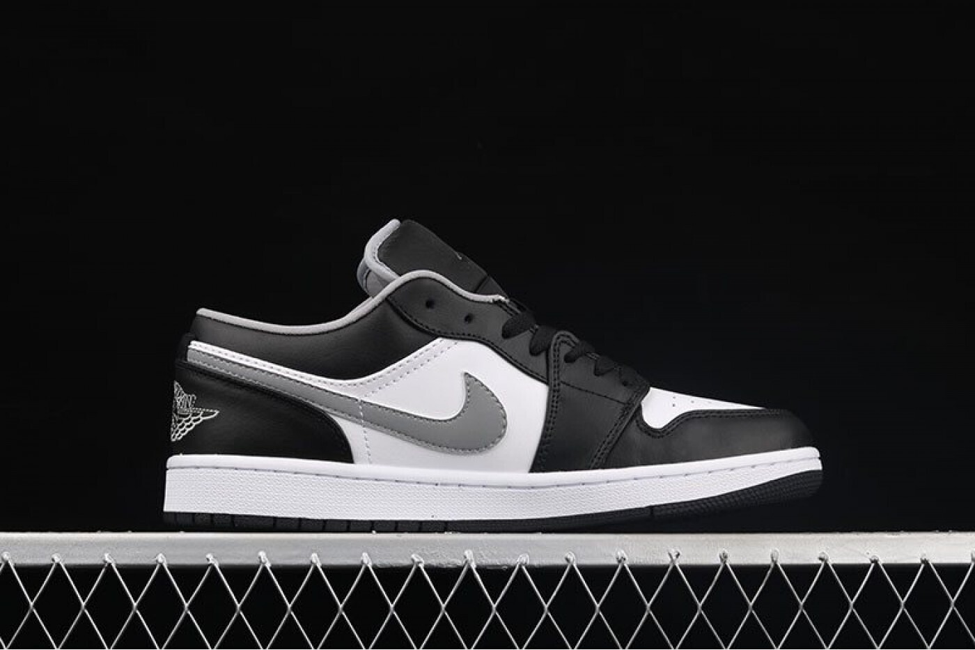 Jordan 1 Low &#39;Black Medium Grey&#39;