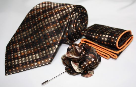 Tie Flower Hanky