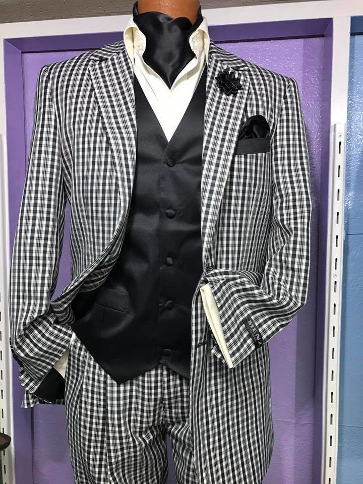 MEN&#39;S SUIT