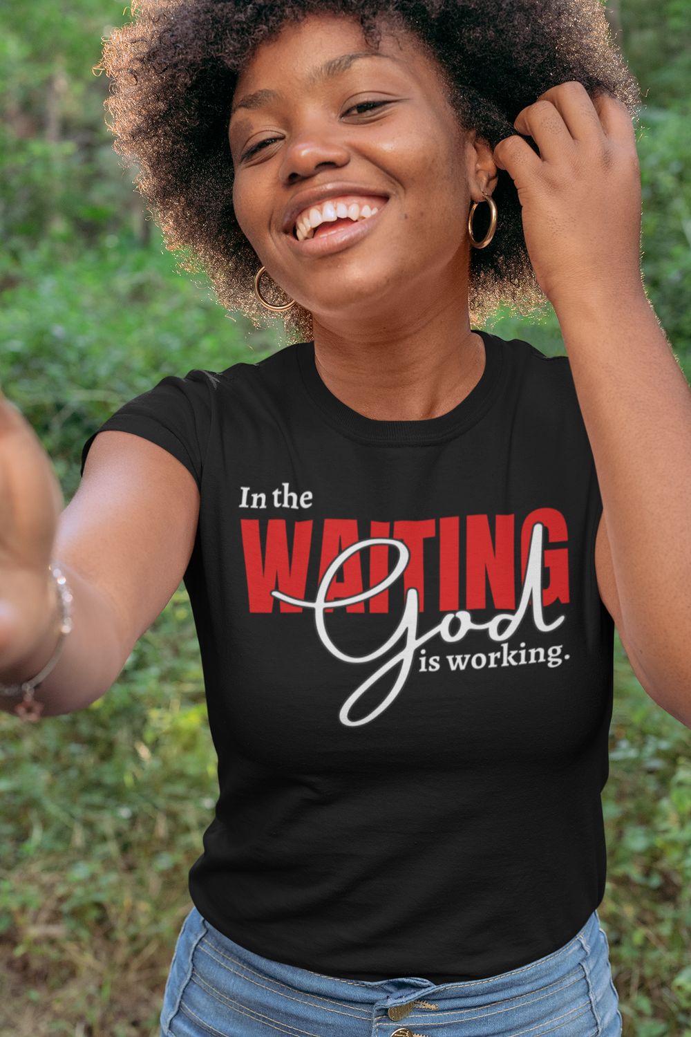 In the waiting God is working - Shirt