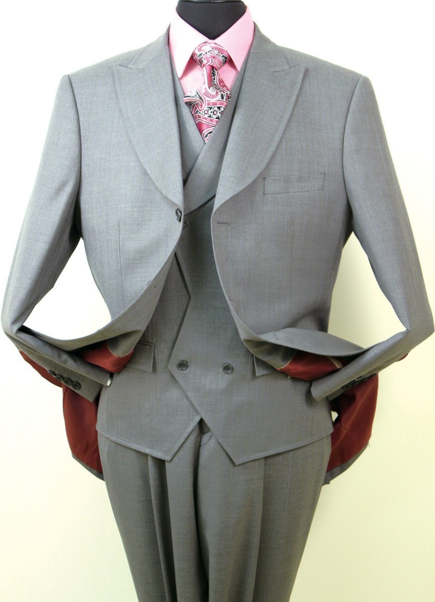 HIGH FASHION SUIT
