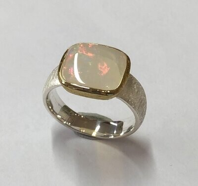 Ring in Silber 925/- mit Opal