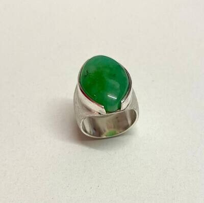 Ring in 925/- Sterlingsilber mit leuchtend grünem Chrysoberyl