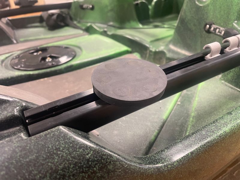 Mount Track Magnet - Mount your Yak Lights products on you rails EASY!
