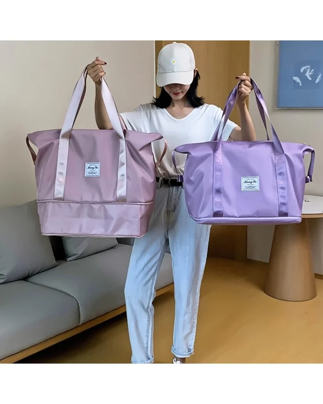 Women&#39;s Expandable Travel Duffel Bag