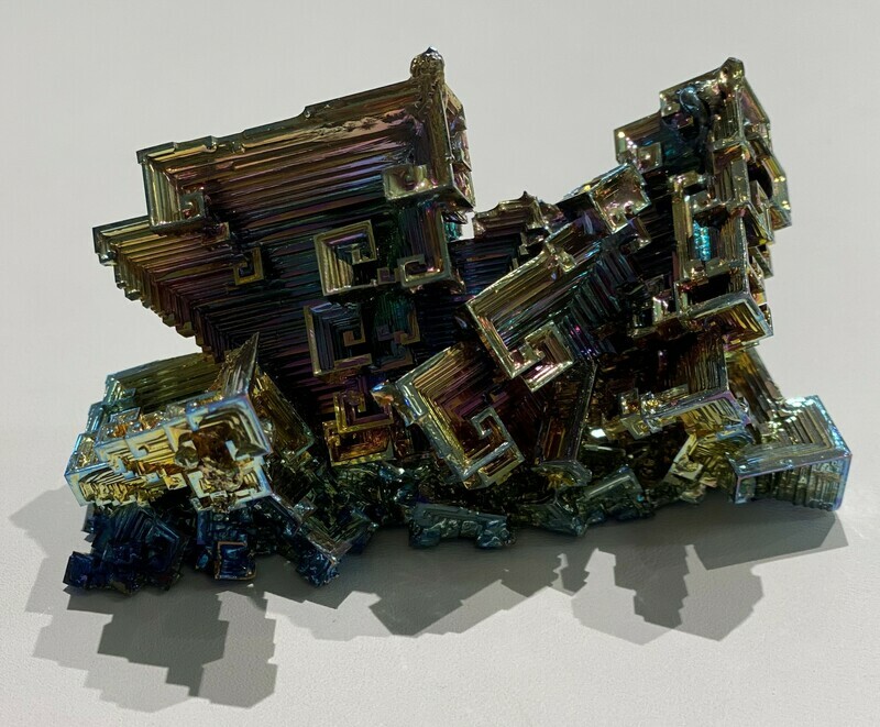 wall shaped bismuth